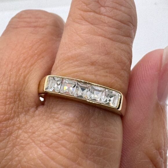 Gold Tone Fashion Ring Faux Diamond Row Princess Cut size 9 - Picture 4 of 6